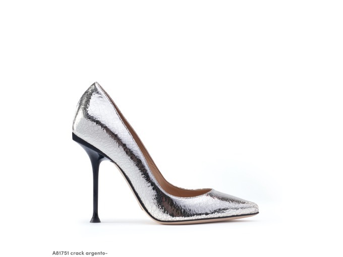 セルジオ ロッシの新シューズ「sr MILANO」スクエアヒールが象徴の