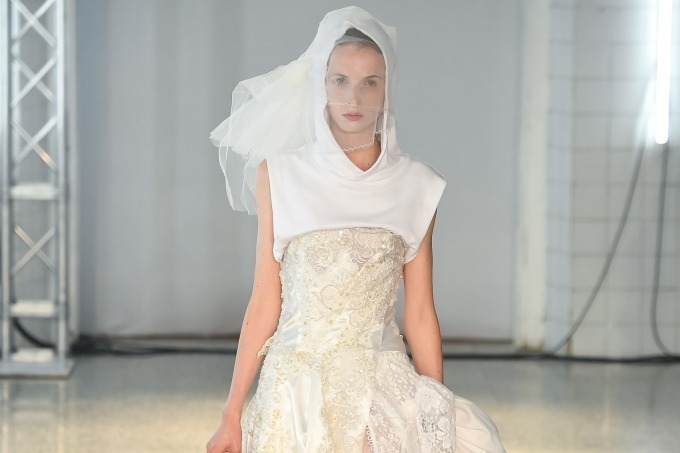 A.F.ヴァンデヴォースト(A.F.VANDEVORST) コレクション - ファッション