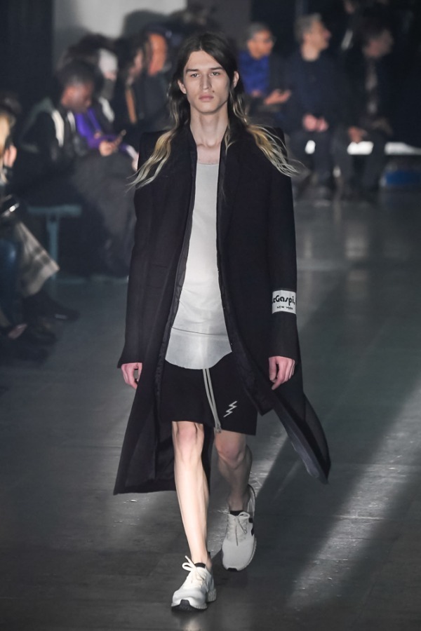 リック・オウエンス(Rick Owens) 2019-20年秋冬メンズコレクション