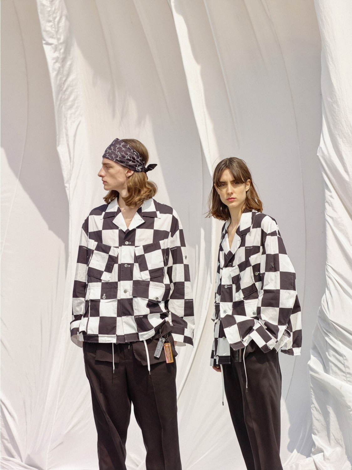 ワイズ ピンク×テンボックス、旅の持ち物を収納できるシャツ - 「有刺