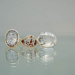 トーカティブ「葡萄ピアス」大阪で限定販売 - エメラルド＆バイカラー