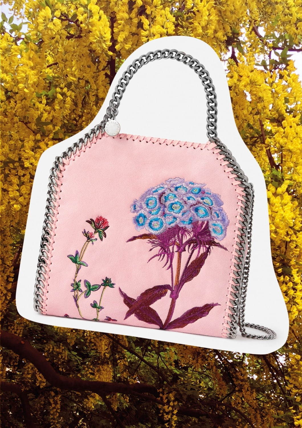 ステラ マッカートニー人気バッグ「ファラベラ」にボタニカル刺繍入り