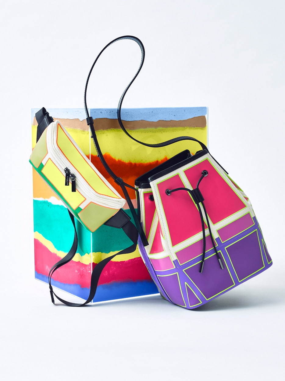 グッド グッズ イッセイ ミヤケのバッグ「ガストン キャンバス」に