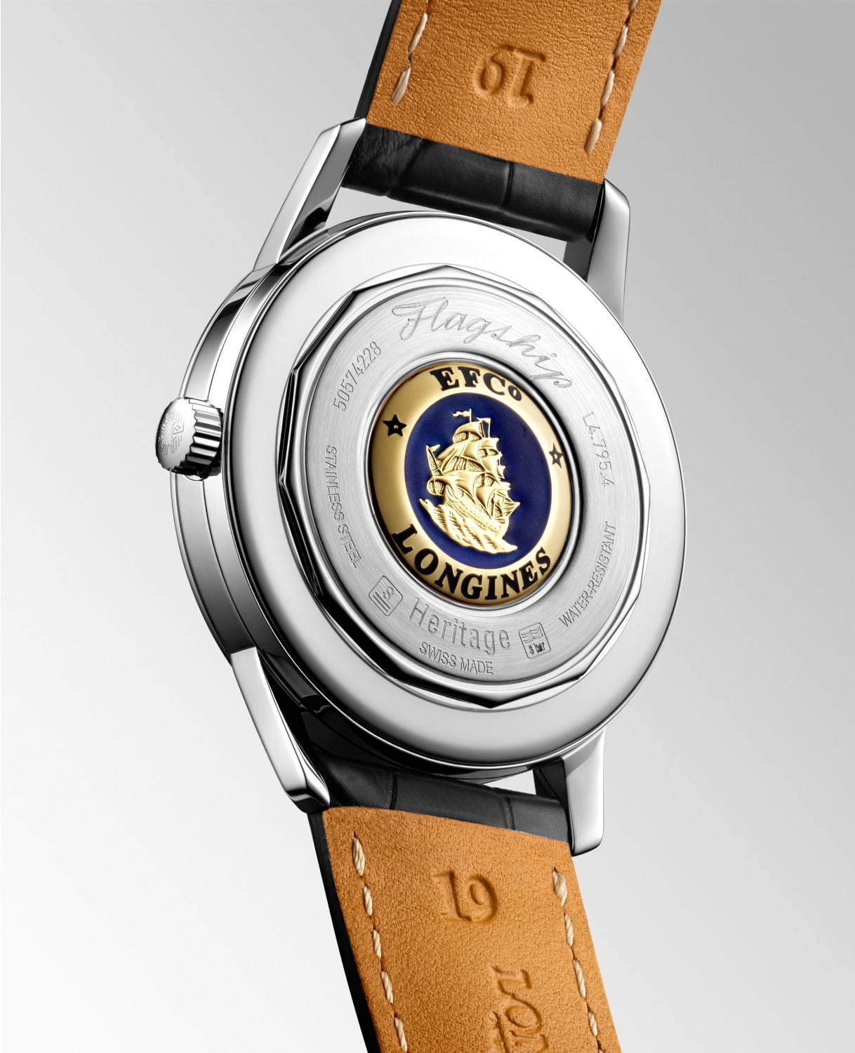 ロンジンの腕時計「フラグシップ ヘリテージ」ブラック文字盤の新色