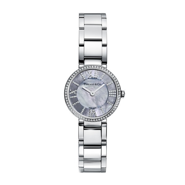 ティファニー アトラス」の新作、マザー オブ パールの文字盤に