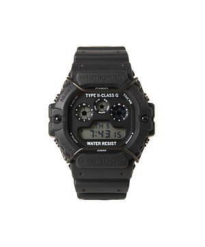 N.ハリウッド × G-SHOCKのコラボ腕時計、マットなオールブラックの「DW