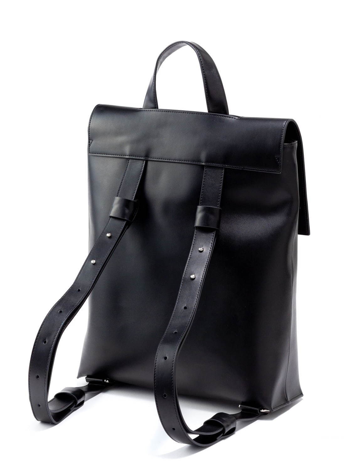 写真13/25｜ノーマンデー初の2WAYバックパック、本革を使用した