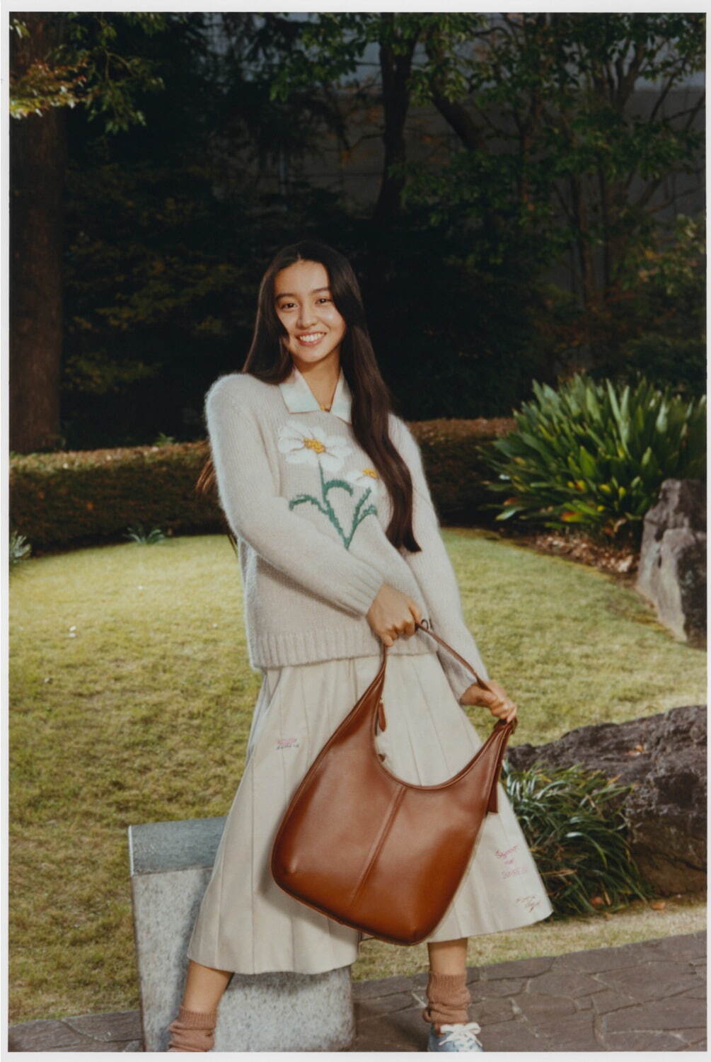 コーチ「エルゴ」新作バッグ、経年変化を楽しむレザー＆シグネチャー