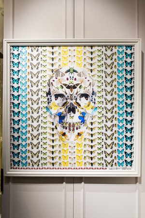 アレキサンダー・マックイーン×ダミアン・ハースト、スカル柄の