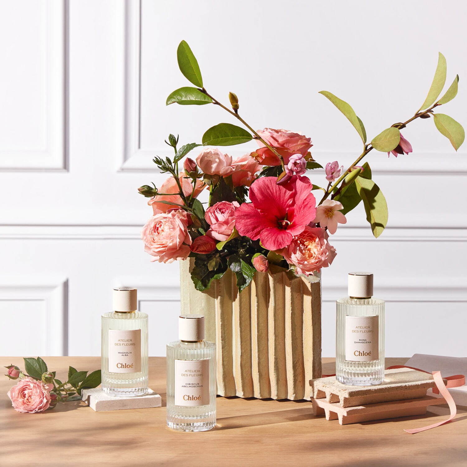 クロエ新作フレグランス「アトリエ デ フルール」ローズなど12種の花々