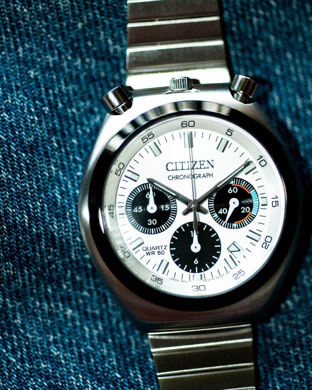 シチズンの腕時計“ツノクロノ”別注モデルがビームスから登場