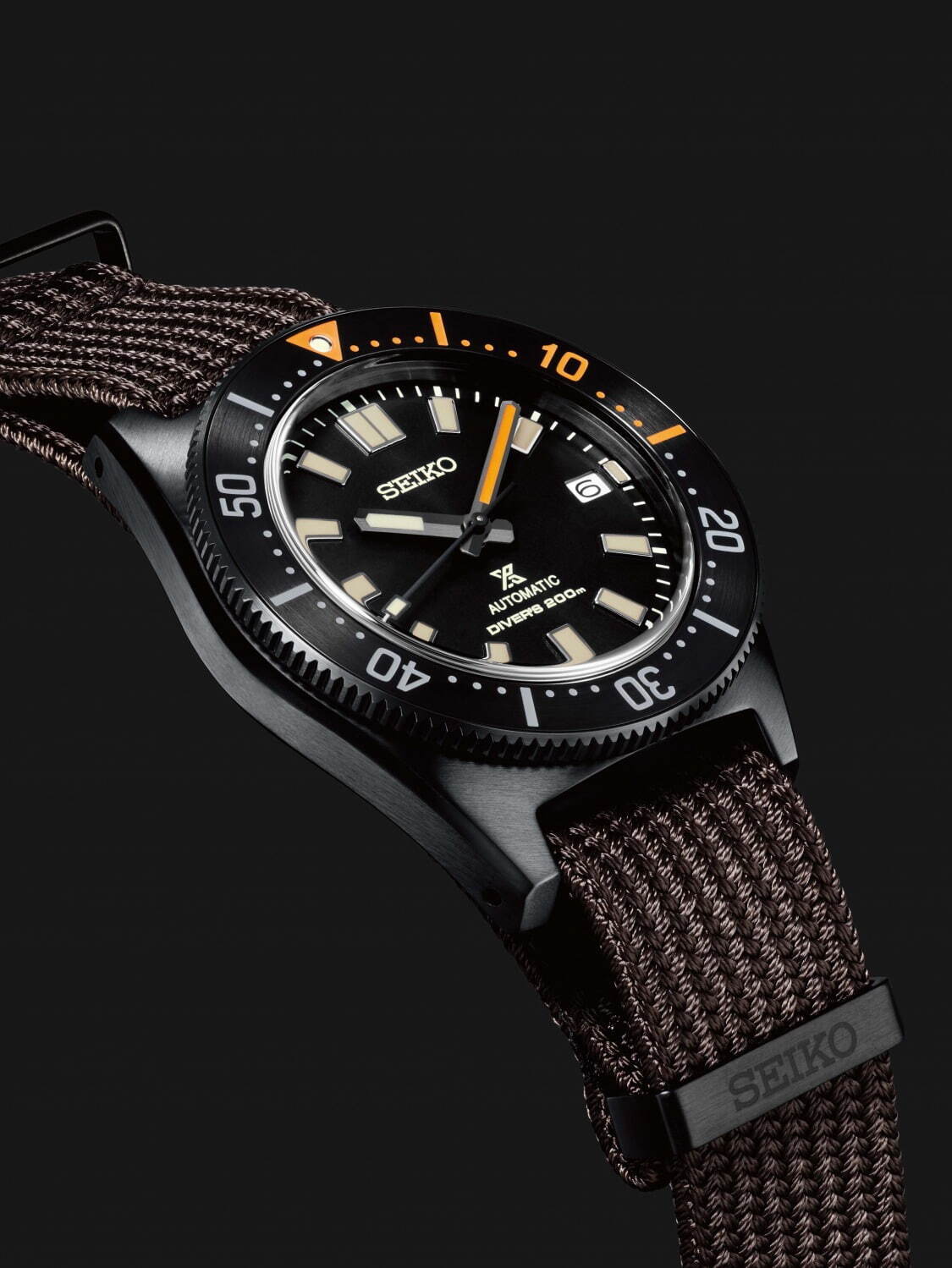 セイコー プロスペックスの腕時計「ブラックシリーズ」に“ナイト