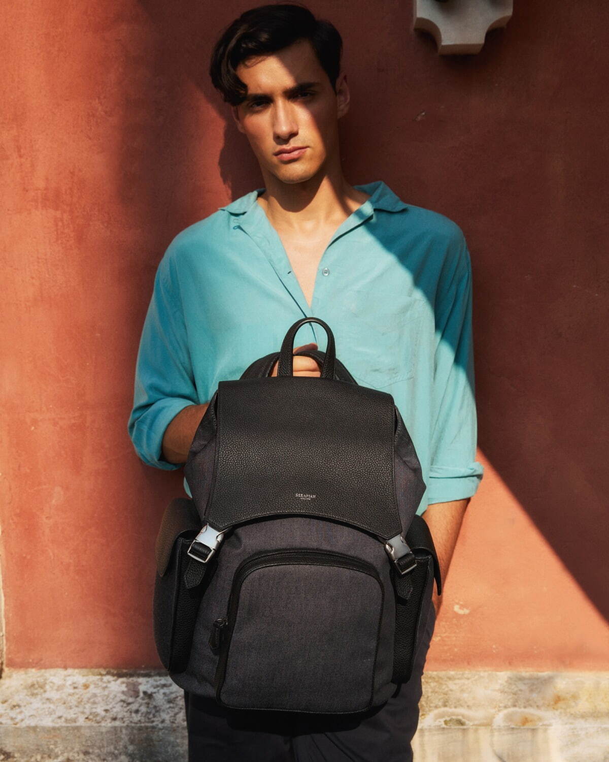 セラピアン新作メンズバッグ