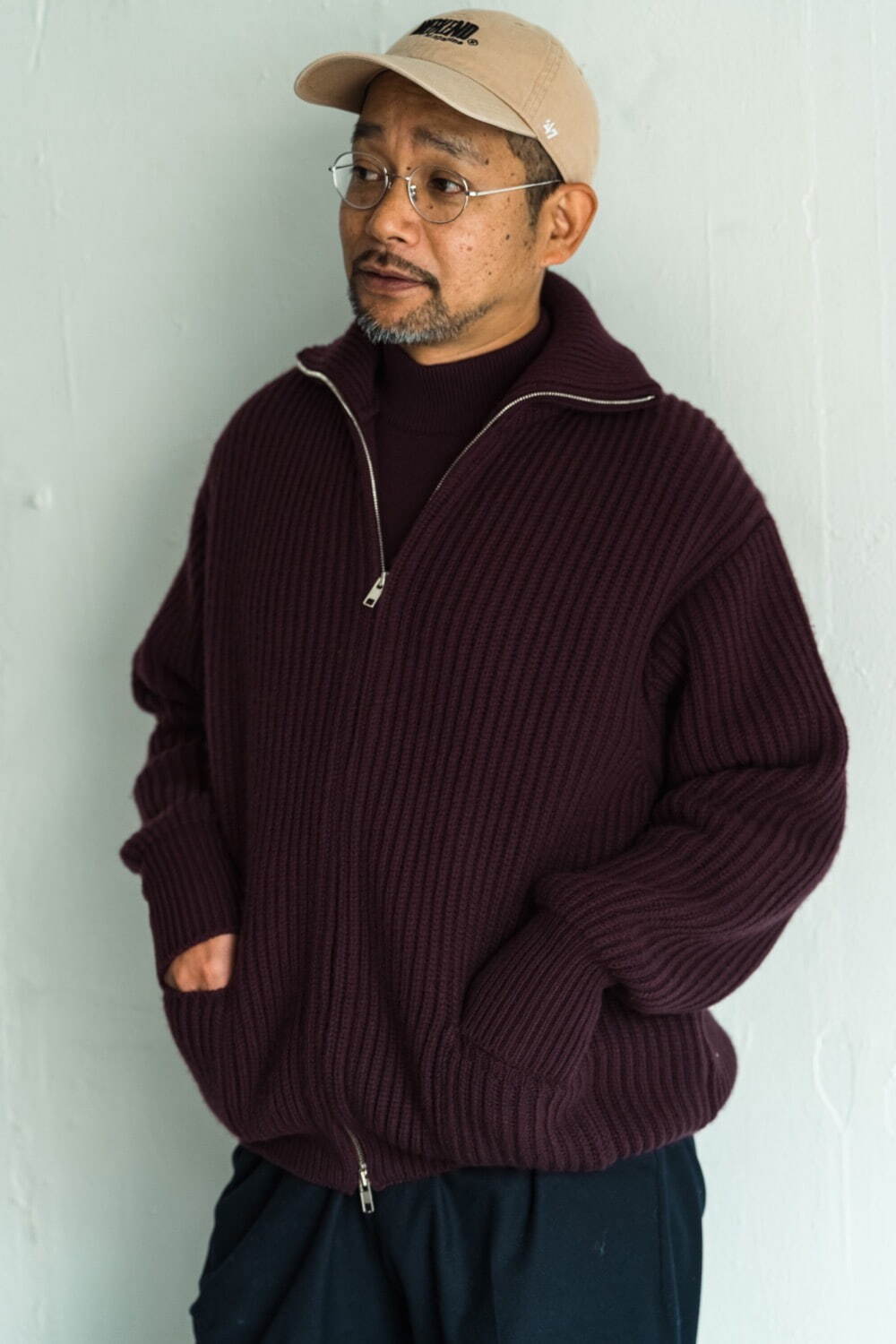 写真9/14｜ヘリル“最高級カシミヤ”のドライバーズニット、レショップ