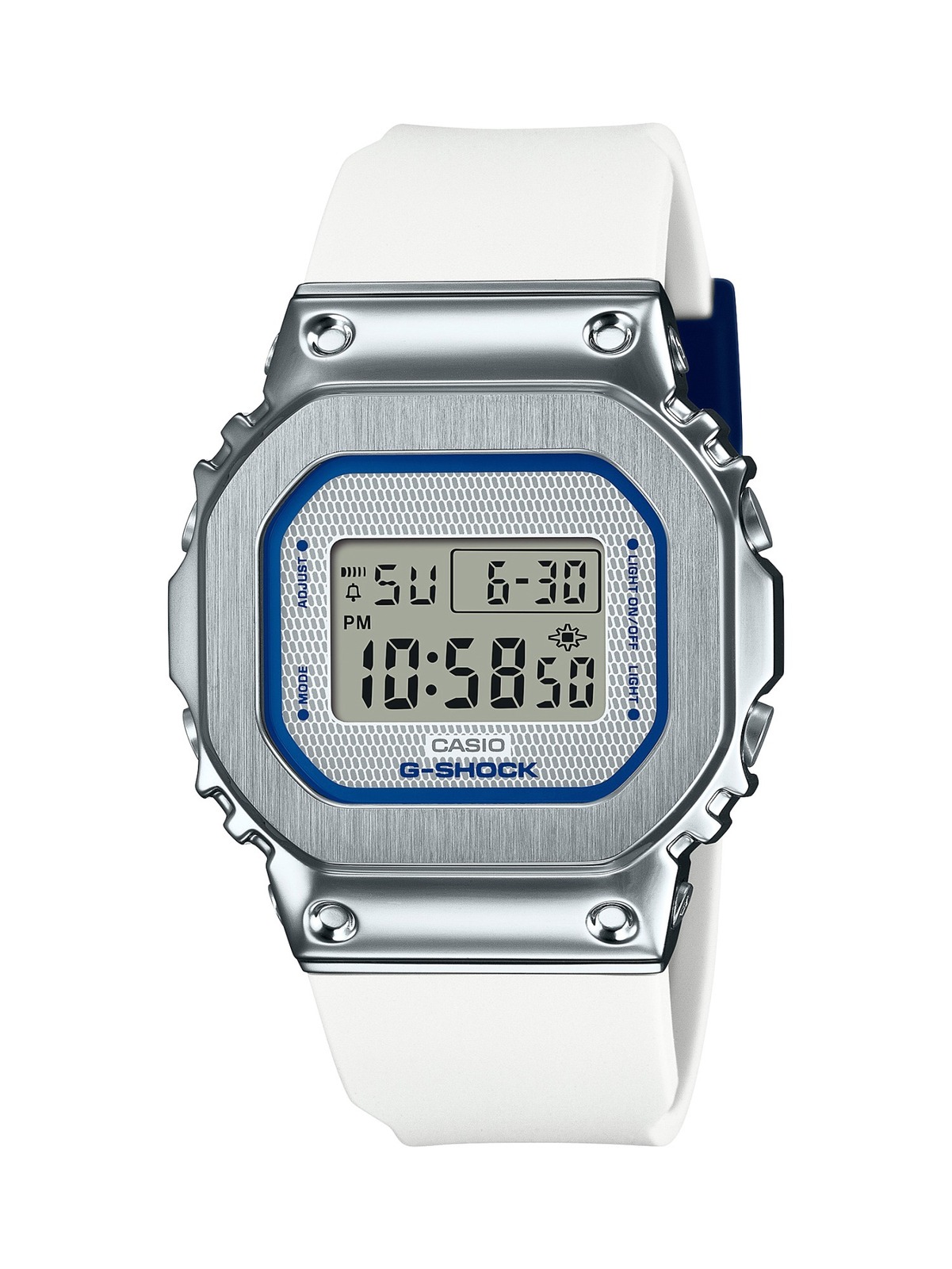 G-SHOCK新作クリーンな角型ペアウオッチ、メタルベゼル＆純白バンド