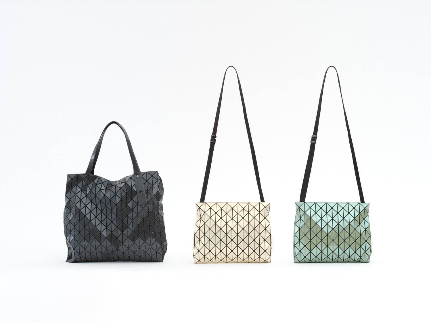 BAO BAO ISSEY MIYAKE新作、“まるでアクセサリー”輝くショルダーバッグ