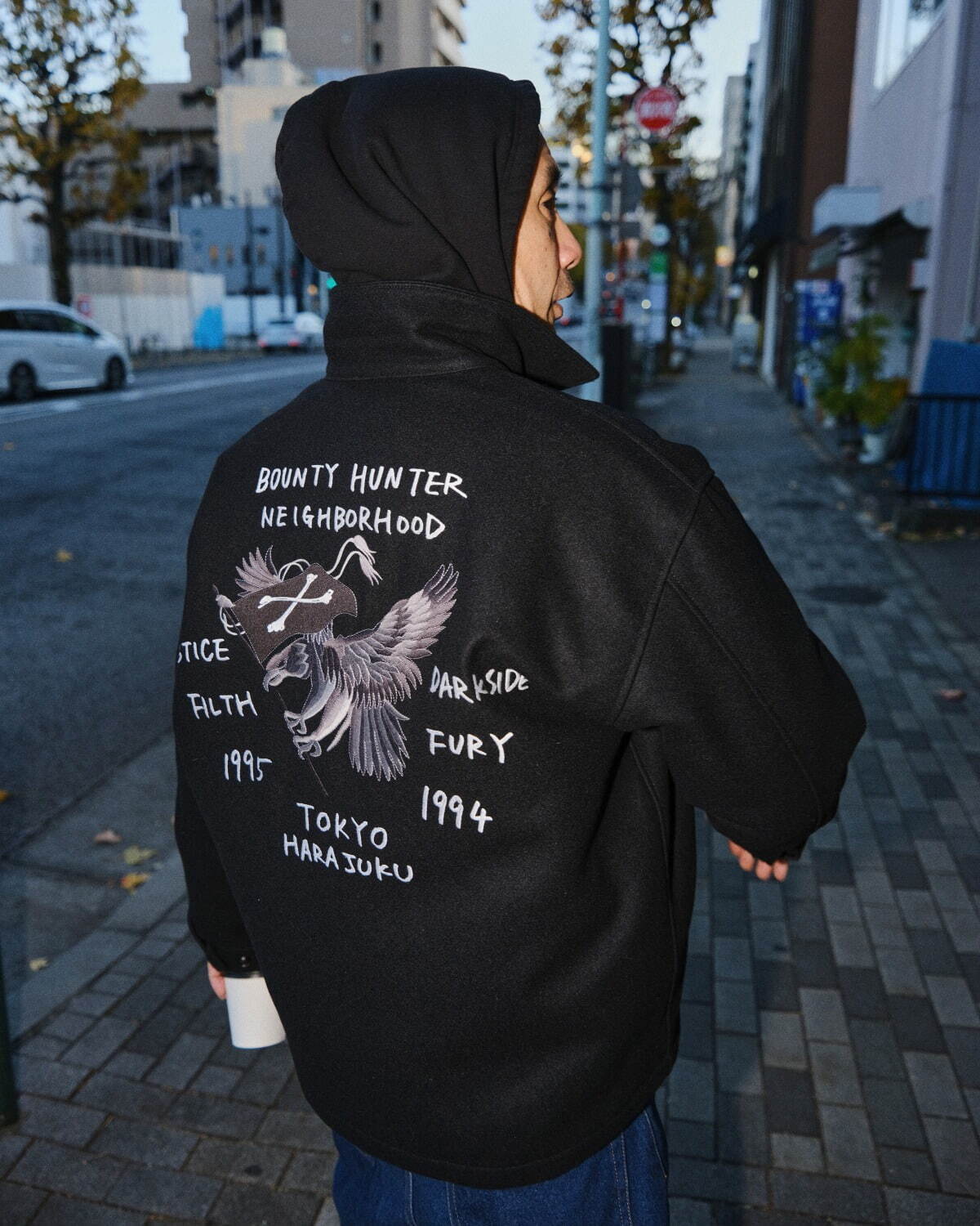 ネイバーフッド23年初売りアイテム、バウンティーハンターとのコラボ