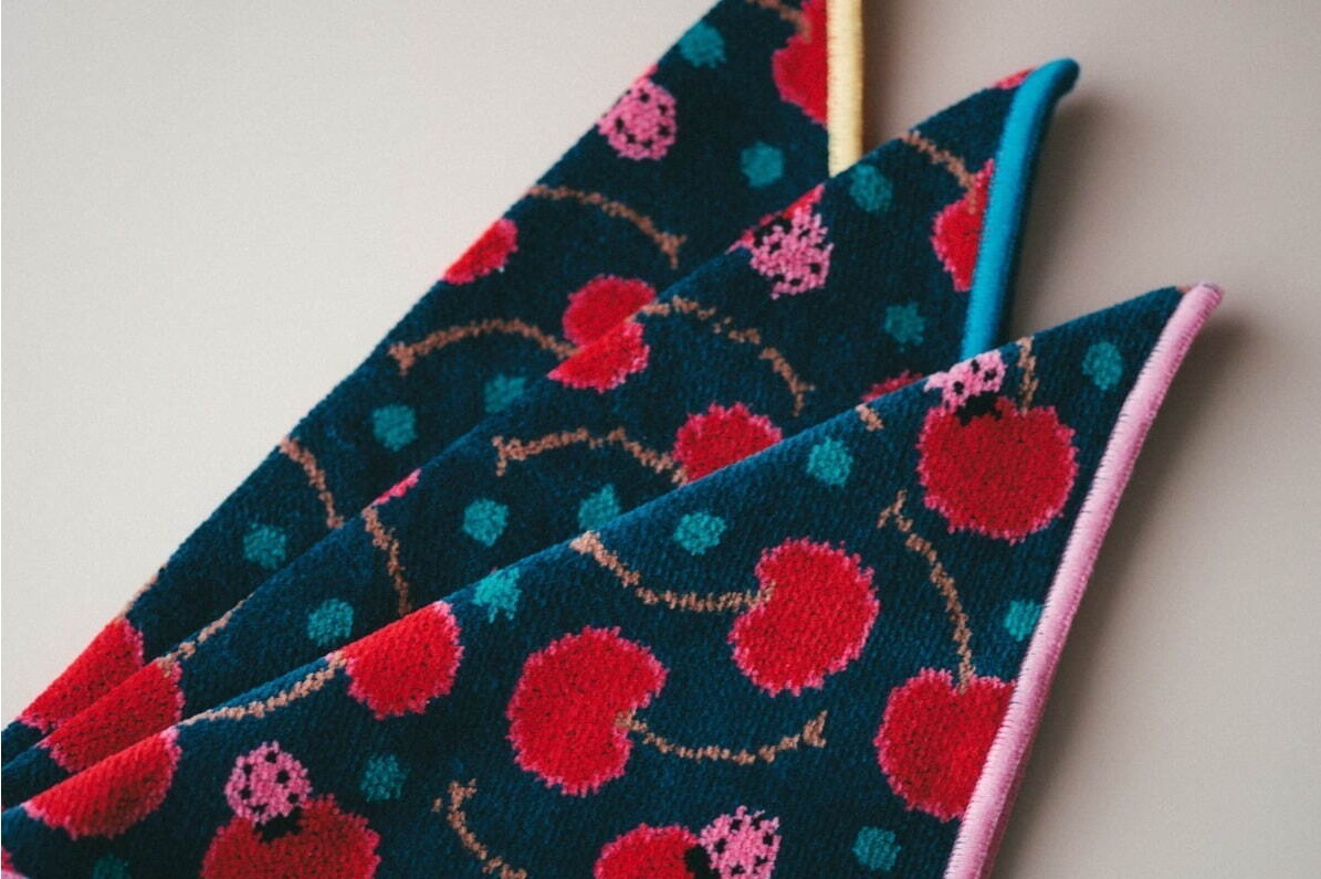 ミュベール×フェイラー「ミモザ＆ハチ」が主役、ハッピーなデザインの