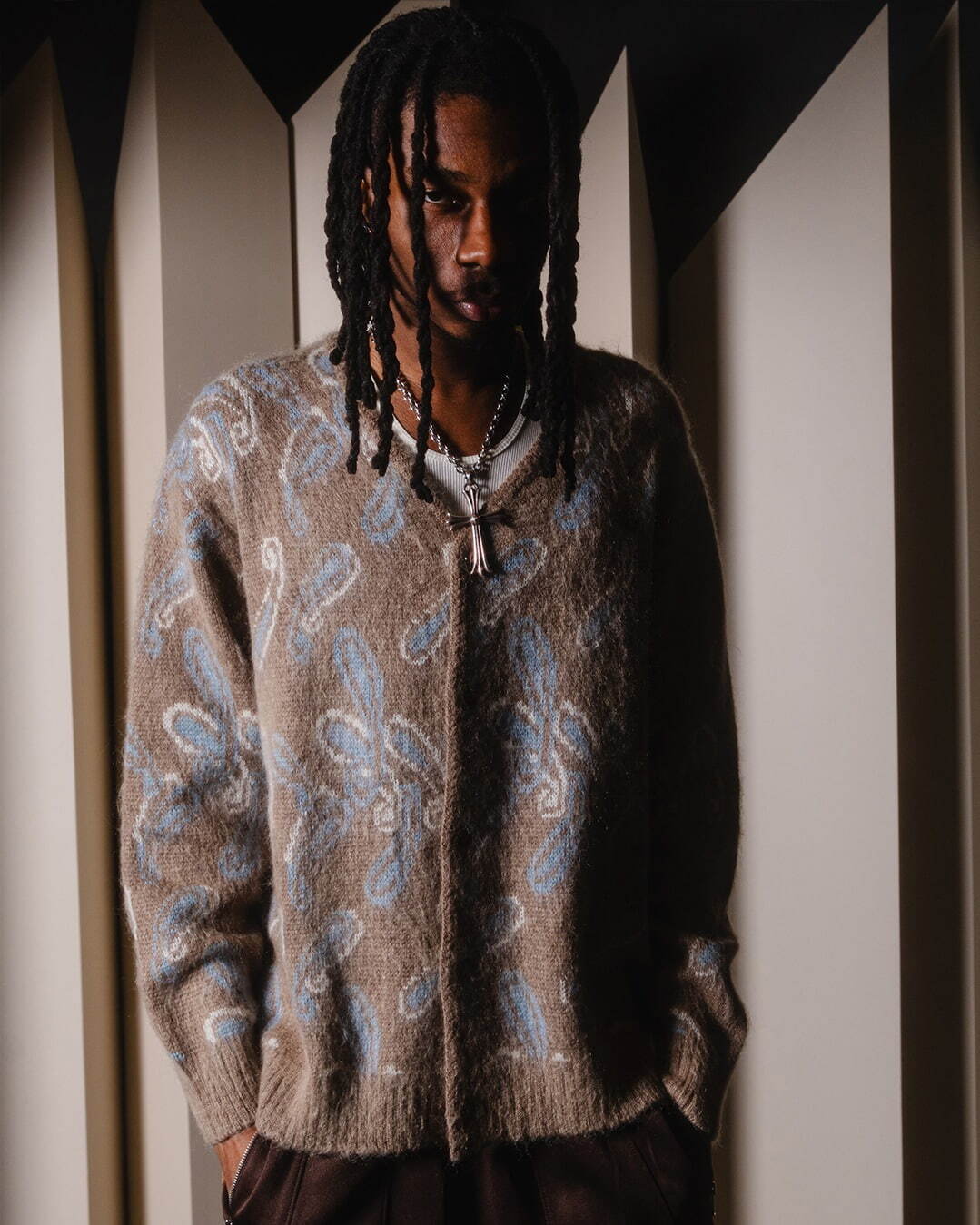 ニードルズ×ヌビアン“ペイズリー柄”のデニムジャケット＆ジーンズ