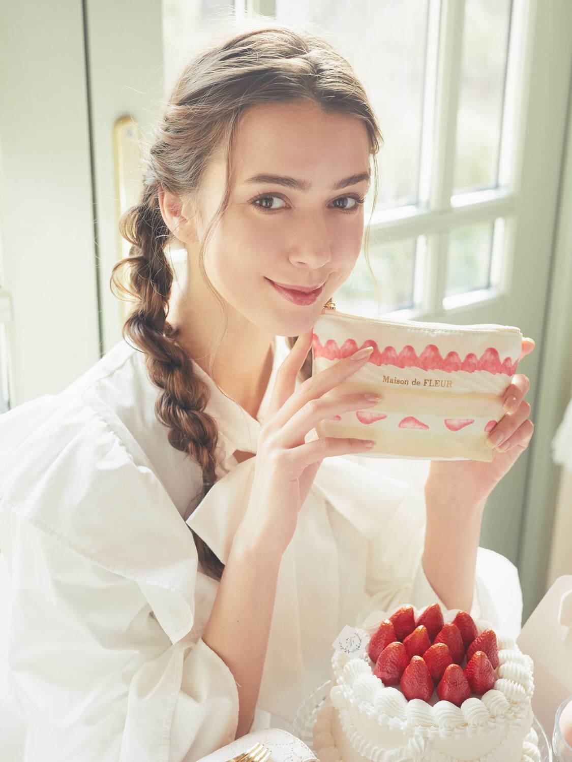 写真10/17｜メゾン ド フルール“まるでロールケーキ”なショルダー