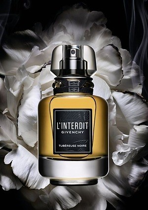ジバンシイ“禁断の香水”「ランテルディ」24年夏の新作、チュベローズを
