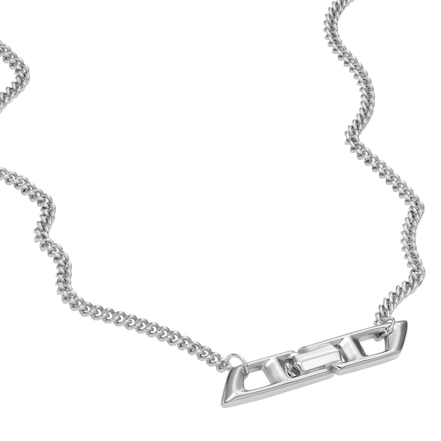 ディーゼル「スターリングシルバー」使用のジュエリー、“Dロゴ”連ねた