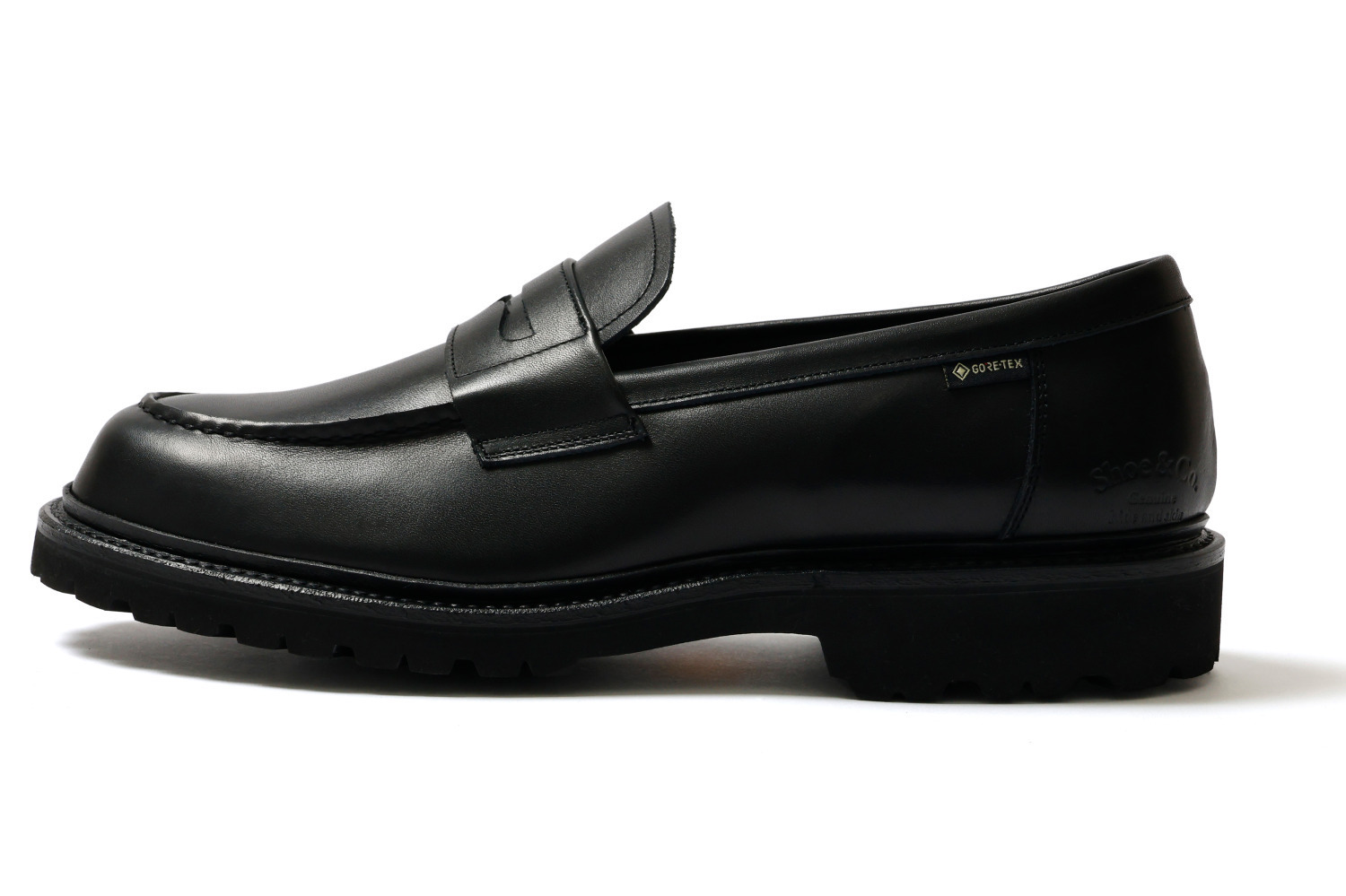 リーガル シュー＆カンパニー“ゴアテックス素材搭載”シューズ、シボ感