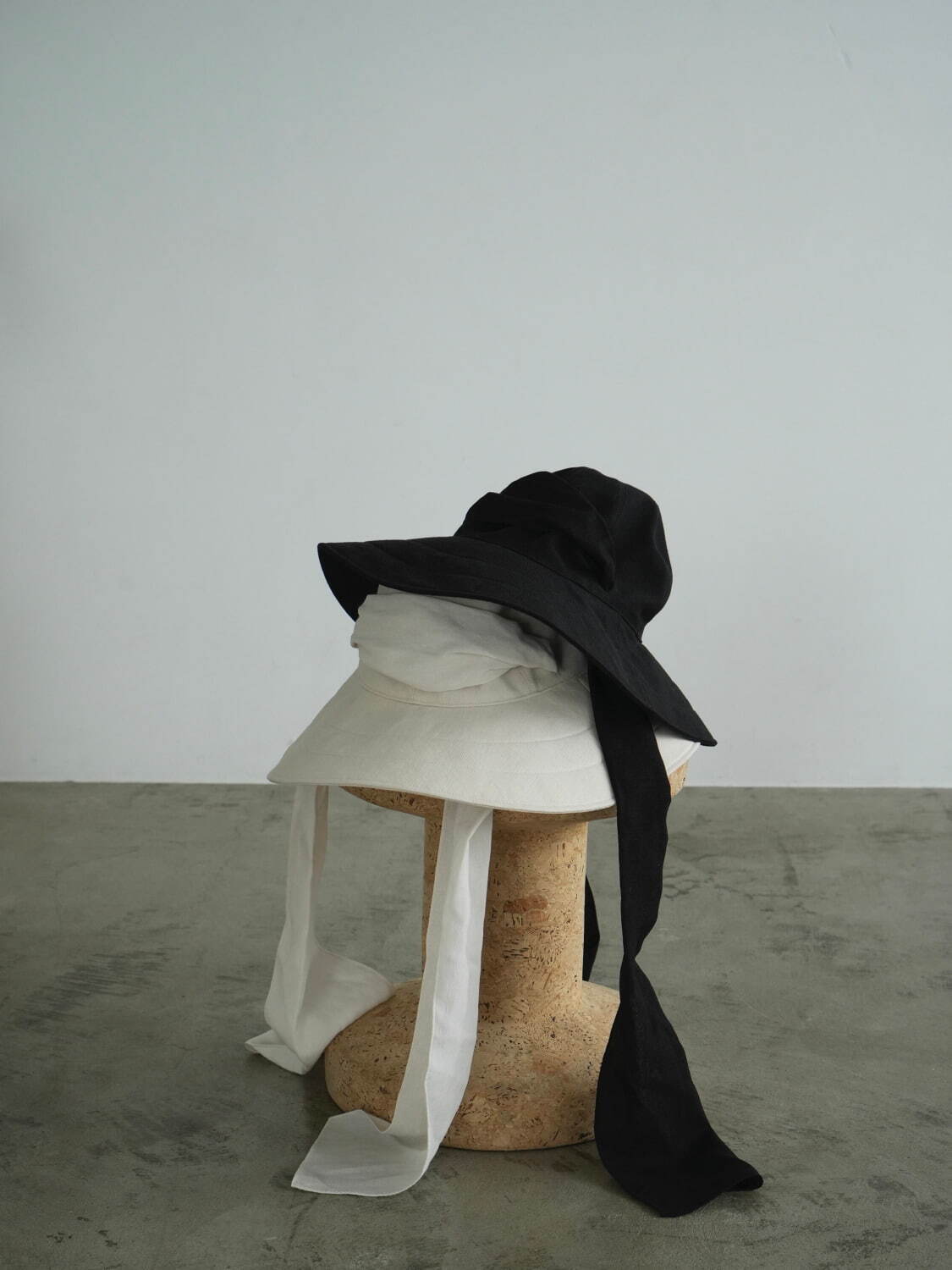 クラネ×キジマ タカユキ、アレンジ可能な“スカーフ付き”6パネル