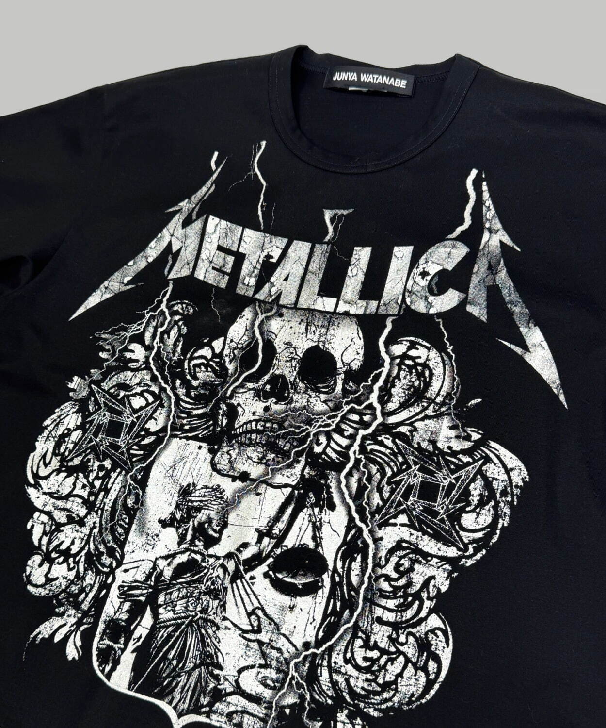 ジュンヤ ワタナベ「メタリカ」コラボ黒Tシャツ、アルバム「メタル