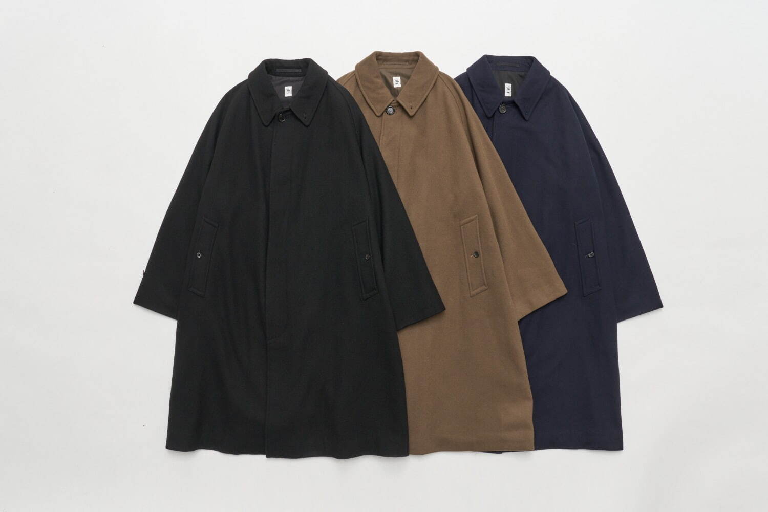 レショップの新作「ウールバルカラーコート」全3色で、シンプルなA