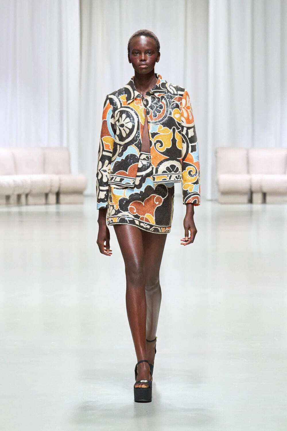 レオナール(LEONARD) 2025年春夏ウィメンズコレクション