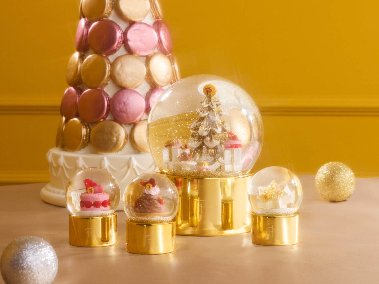 フランフラン「ピエール・エルメ・パリ」クリスマス雑貨、“マカロン