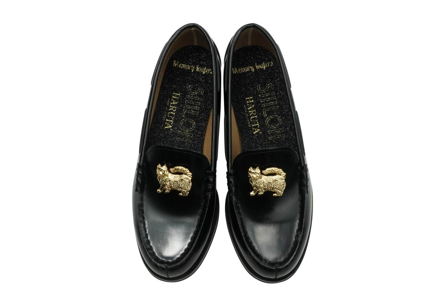 シーロン×ハルタ“星降る夜に彷徨う猫”モチーフのローファー、煌めく