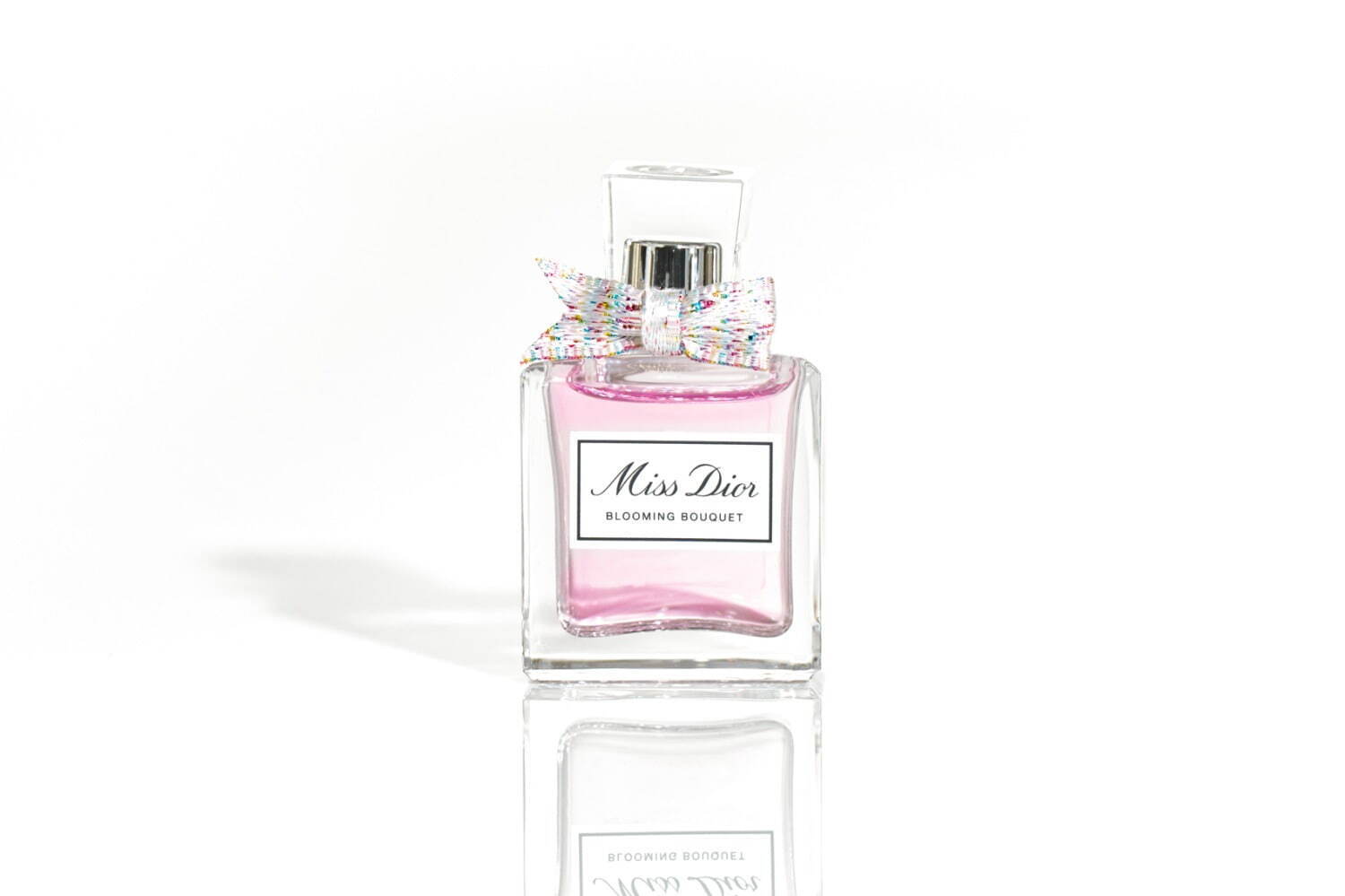 ディオール24年クリスマスコフレ、人気フレグランス＆スキンケアなど