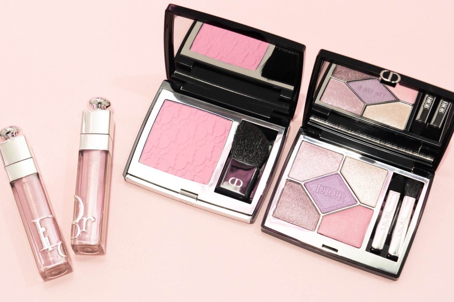 ディオール“幾千もの花々”のパウダー チーク「ディオールスキン