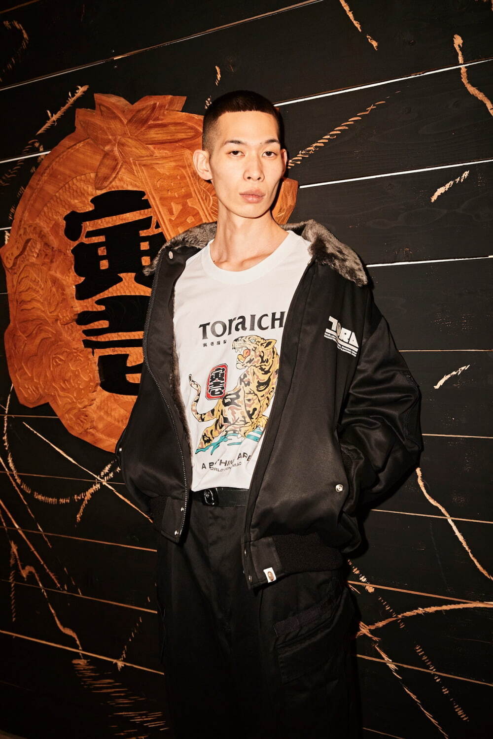 ア ベイシング エイプ×寅壱 “職人着”着想のウェア、ドカジャン風ボア