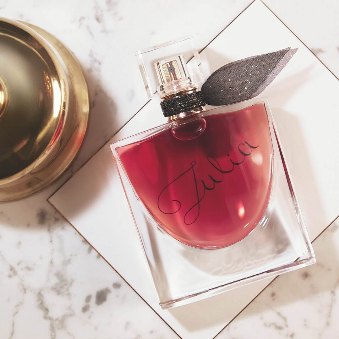 ランコム25年春フレグランス“ラズベリーリキュール×カカオバター​”の