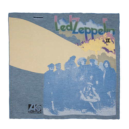 ポール・スミス×レッド・ツェッペリン、世界で50枚の限定スカーフ登場