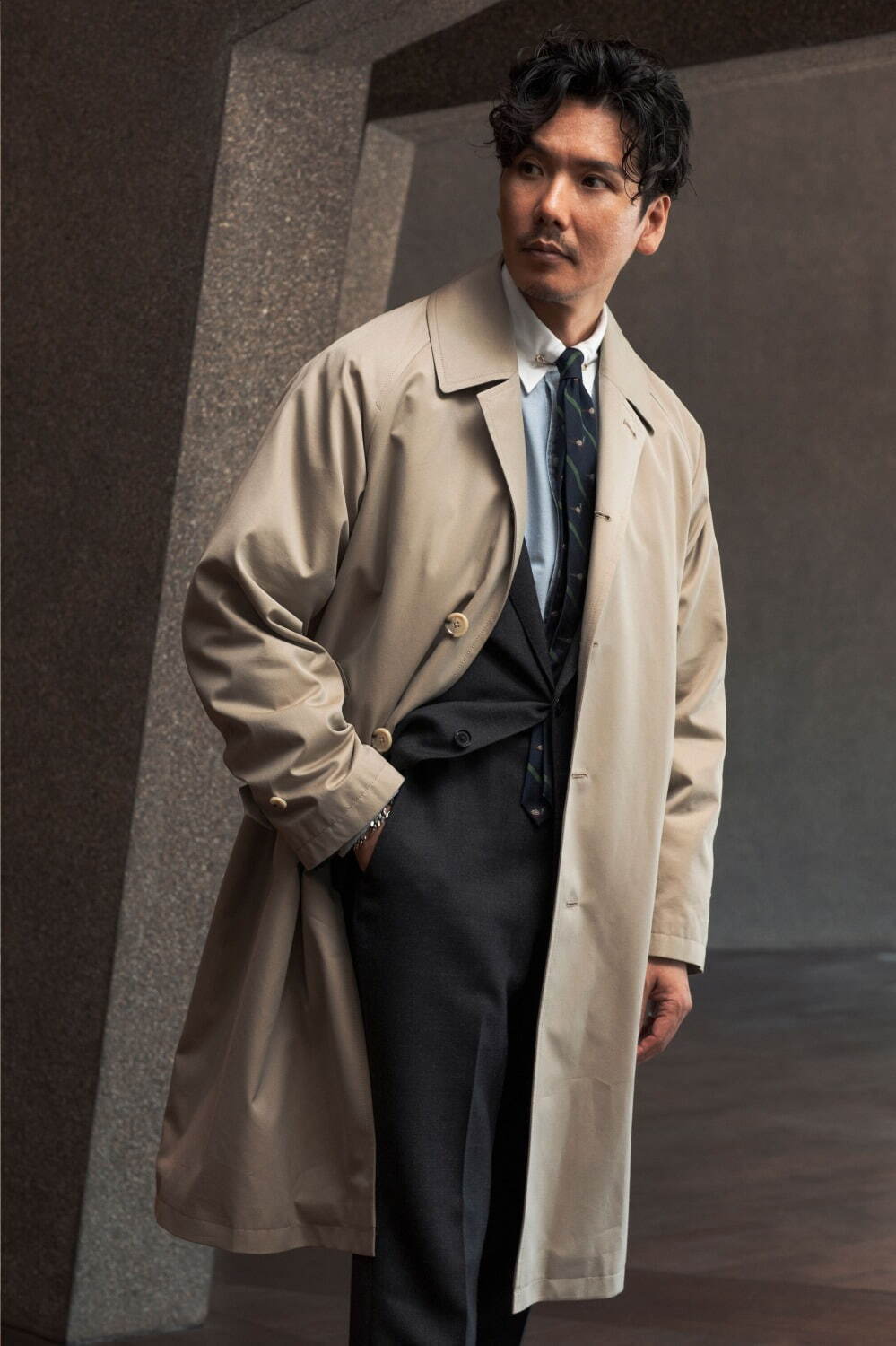 ブルックス ブラザーズ、最高級ウールのメンズブレザーをビームス Fの