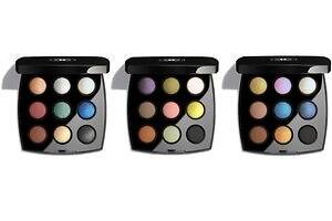 シャネル2025年クリスマスコスメ、9色アイシャドウ「レ ヌフ オンブル