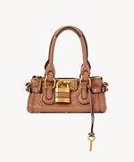 クロエ「パディントン」バッグに