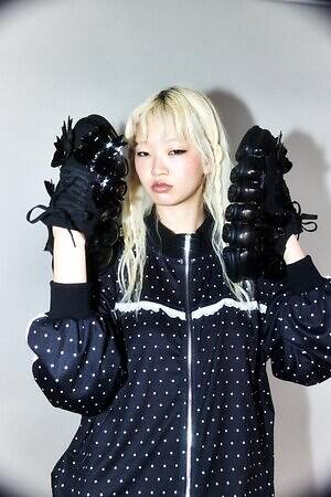 キャンディ ストリッパー“リボンだらけの”ぷっくり厚底スニーカー