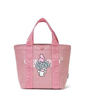 アンダーカバー×サンリオキャラクターズ、リボンに覆われたマイ