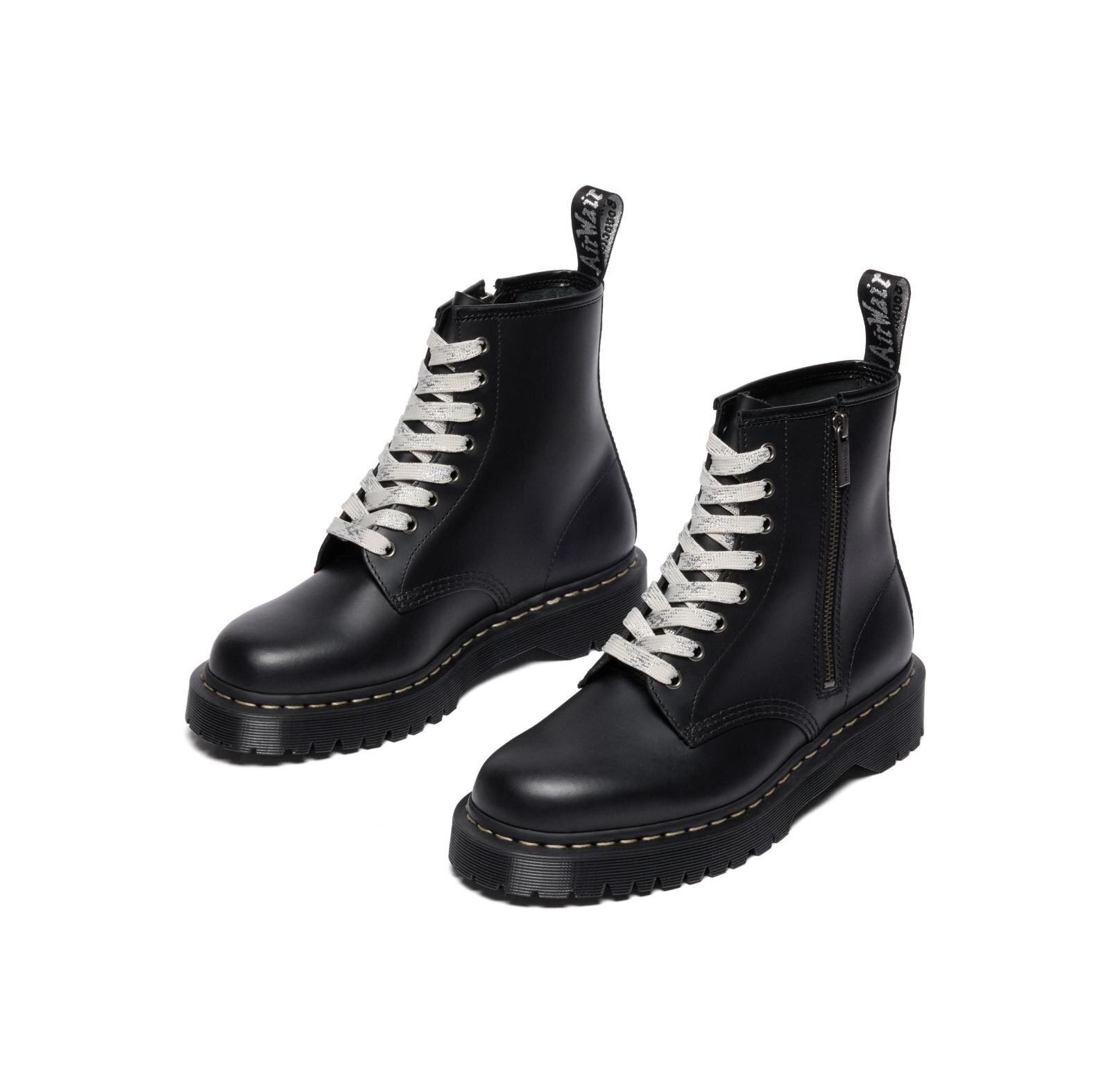 ドクターマーチン“グレーステッチ”8ホールブーツ＆3ホールシューズ、黒