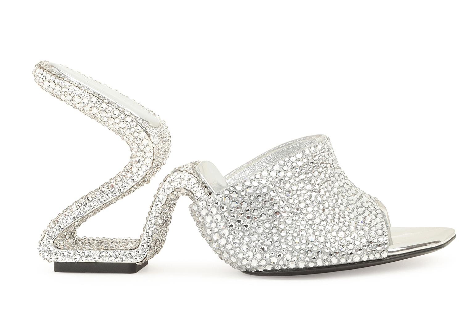 セルジオ ロッシ(Sergio Rossi) ニュース一覧 - ファッションプレス