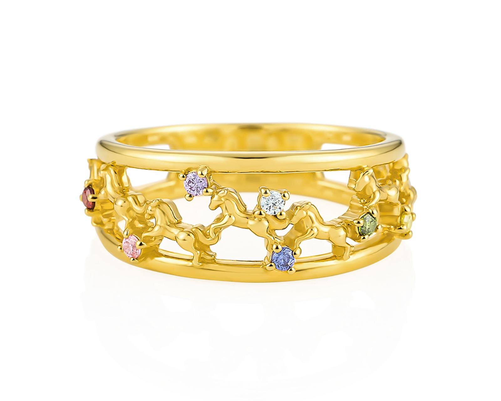 カナル 4℃の幸運ジュエリー、9頭の馬が駆ける“うまくいく”リング＆虹色