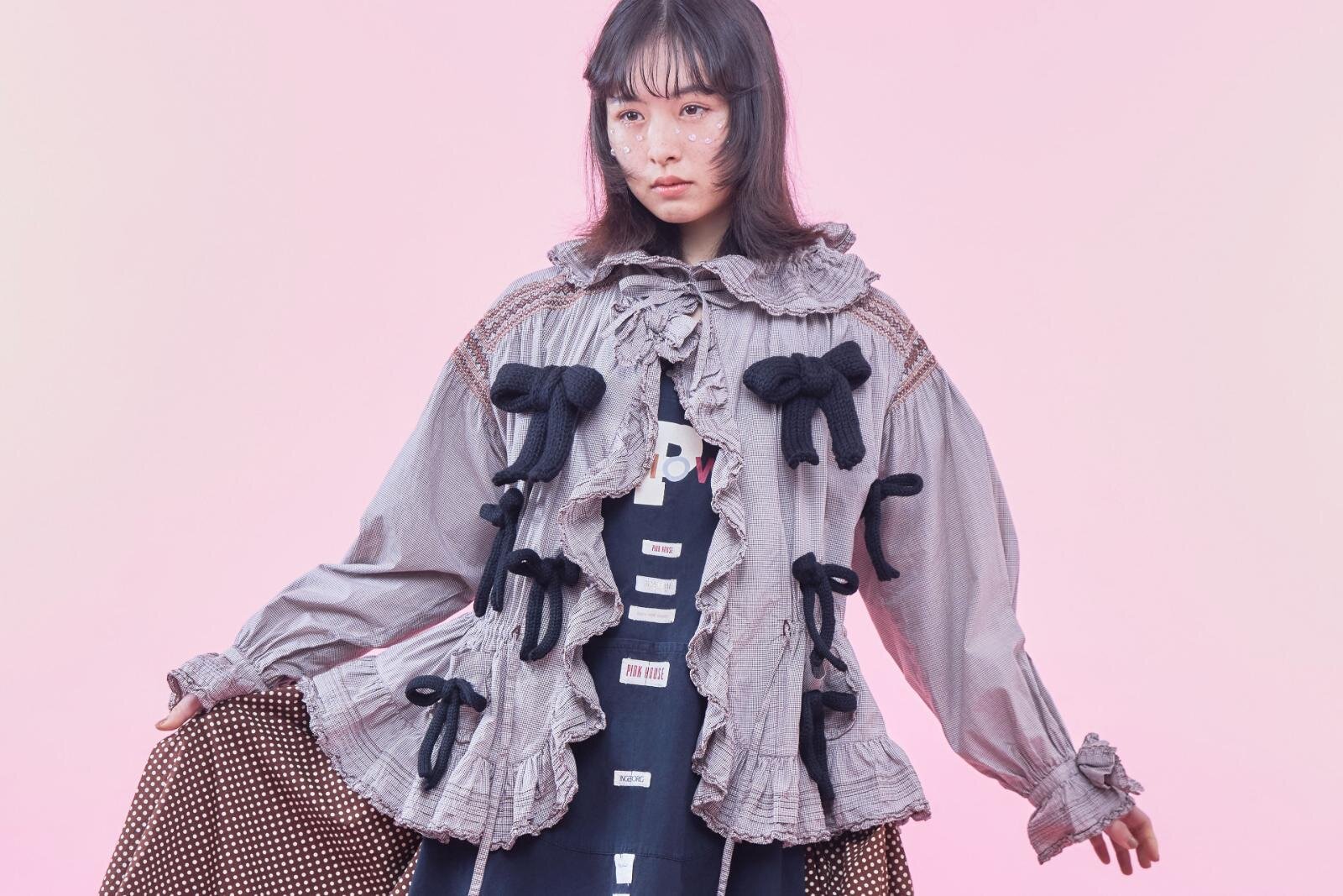 マリークヮント×BABY-G”デイジー”を散りばめた、ブラックのコラボ