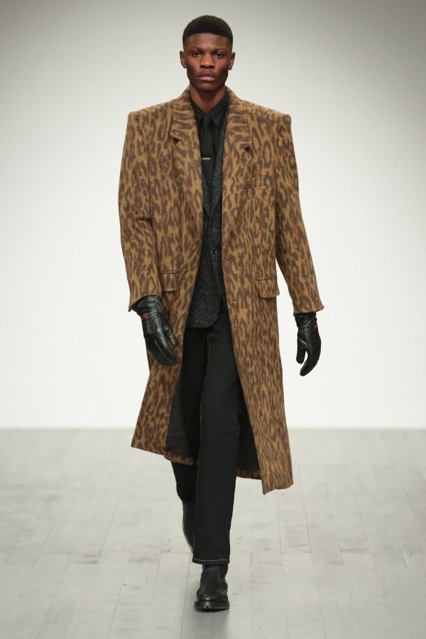 ジョン ローレンス サリバン(JOHN LAWRENCE SULLIVAN) 2018-19年秋冬