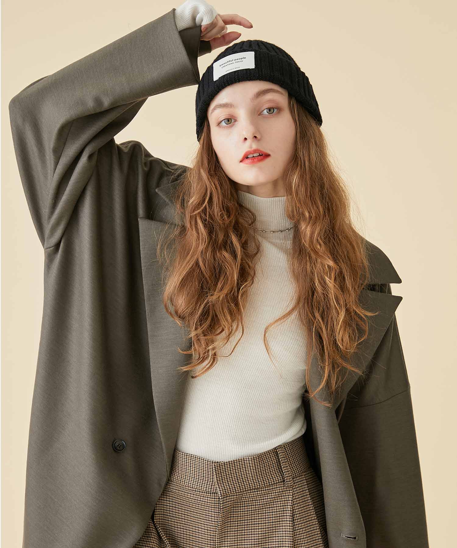 ステュディオス×ビューティフルピープル、ニットキャップとマフラー発売