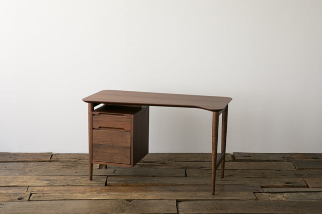 ACME Furniture（アクメファニチャー）ブルックス デスク – FELICE.ONLINE